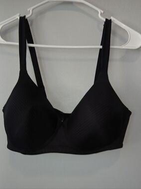 Vanity Fair 38D Bra 3 Hook Closure